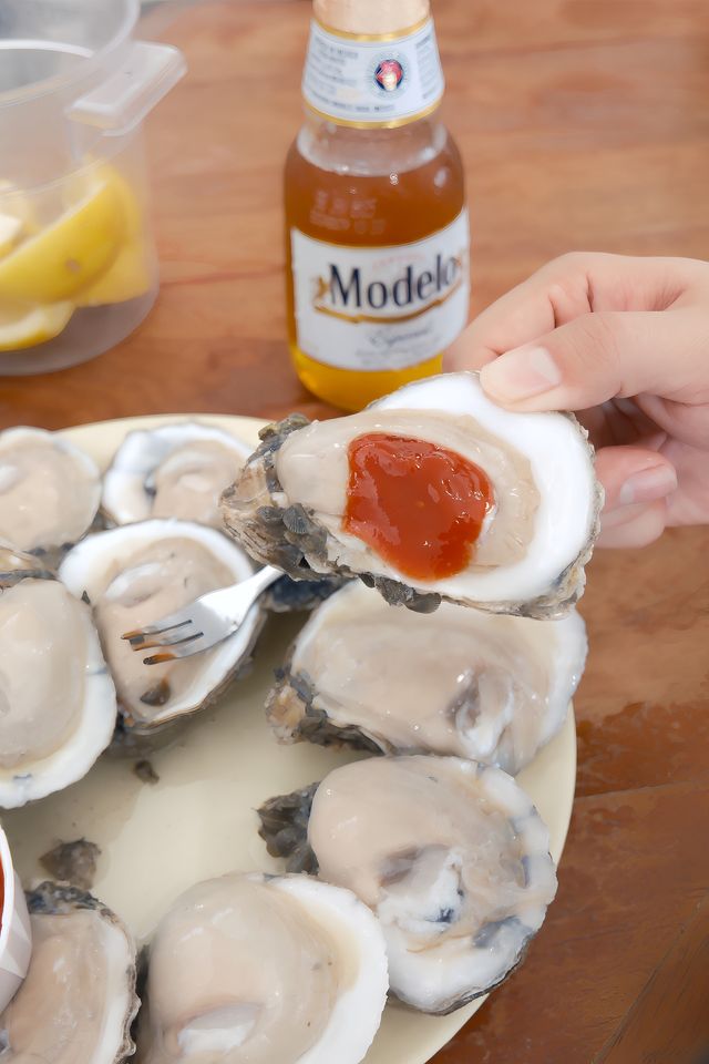 休斯頓生蠔任食！當地人都愛光顧的海鮮餐廳。