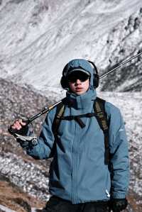 野馬海子徒步—遇見雪山下的藍冰湖泊