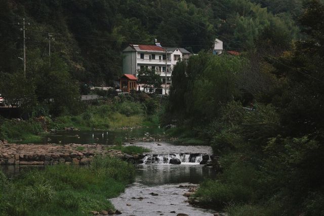 浙江諸暨|藏匿於深山裡的百年老建築