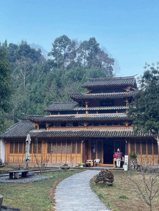 高黎貢山-鳳瑞森林廚房民宿推薦！
