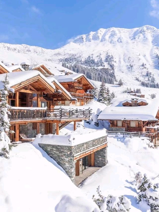 skiing world-Courchevel in France is worth it❤️