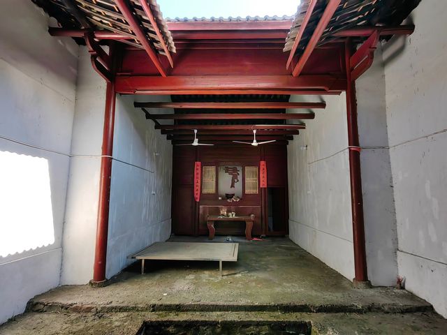 江西龍南河口村上新圍