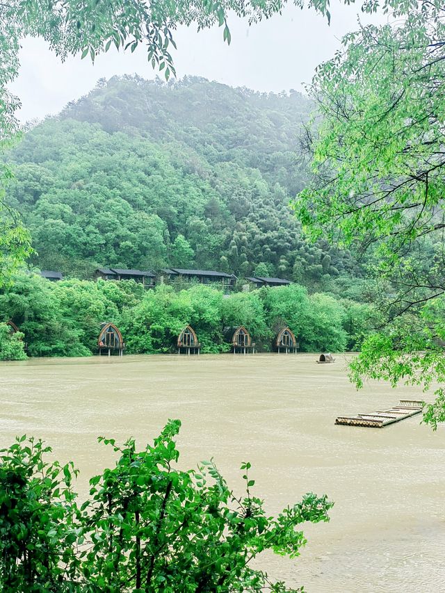 杭州富春芳草地度假酒店，遠離煩囂，感受寧靜