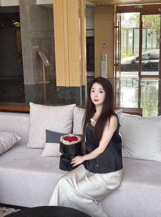A must-stay for Mount Tai visitors! This newly opened Zen-inspired hotel