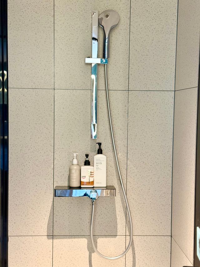 【昆明必住！北歐風空淨氧吧房宜尚酒店】