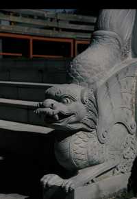 掃街日記｜昆明虛寧寺700年古寺藏著絕美漢白玉佛國