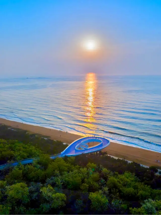 氛圍感爆棚！在日照海邊帶住小朋友入住高空海景房