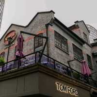 🌿 Xintiandi Alleyways: Shanghai’s Historic Heartbeat