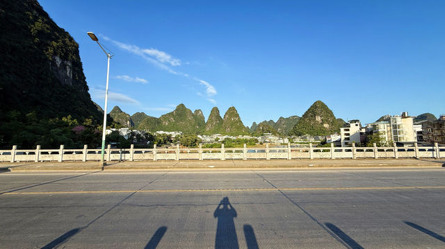 被喀斯特地貌環繞的小縣城,陽朔很寧靜安逸! 被喀斯特地貌環繞的小縣城,陽朔很寧靜安逸!