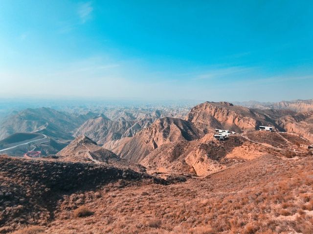 蘭州水墨丹霞景區,一幅天然「潑墨山水畫」 蘭州水墨丹霞景區,一幅天然「潑墨山水畫」