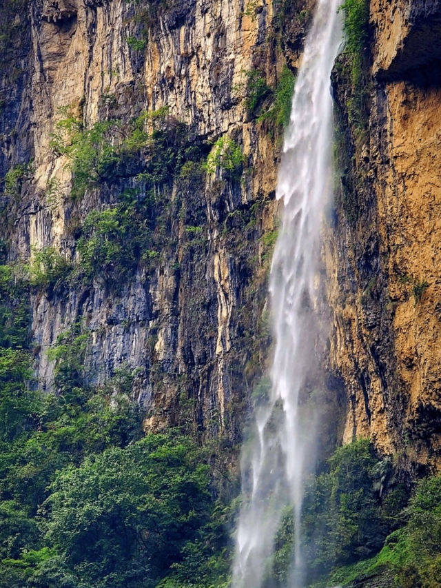 徒步絕美恩施大峽谷｜北緯30°神賜奇景