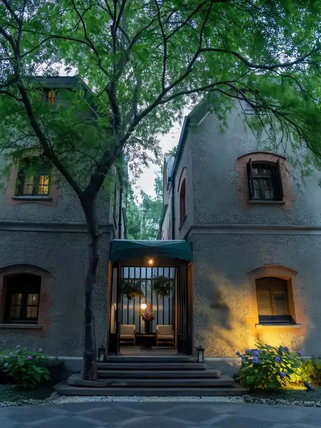 Shanghai CityWalk's top hotel in the century-old Wukang Road historic mansion is amazing!