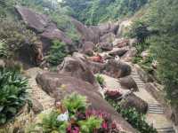 探秘饒平怪臼谷