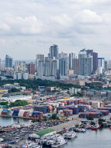 マニラ空撮｜半分は花火、半分は繁華な南洋の街