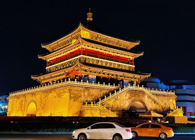 西安鐘樓旁的酒店，住在千年古都的中心