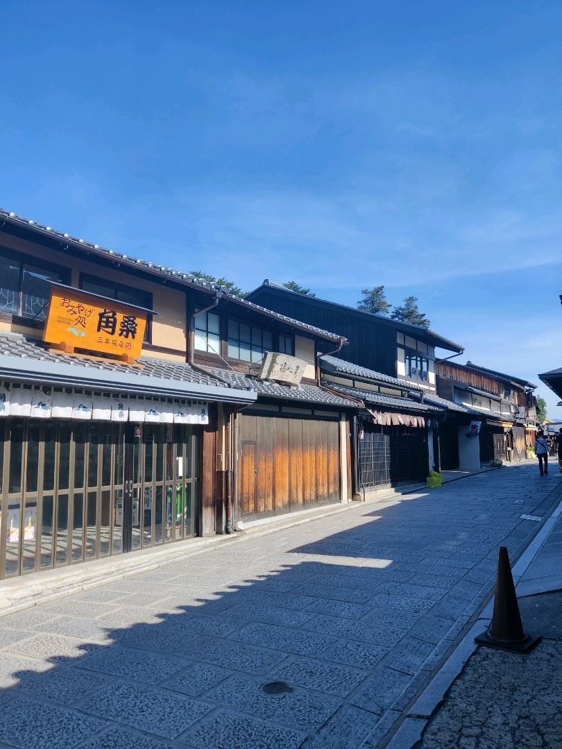 京都 二年坂・三年坂｜絵画のような世界へ。転んで運を落とさないよう