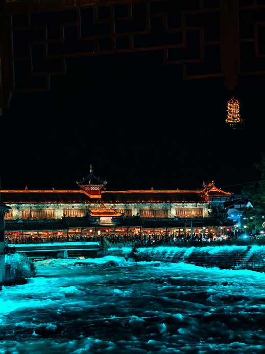 南桥·蓝眼泪夜景 参考图 6