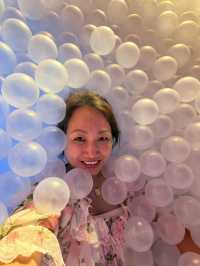 A Fun Photo Haven at Dopamine Land