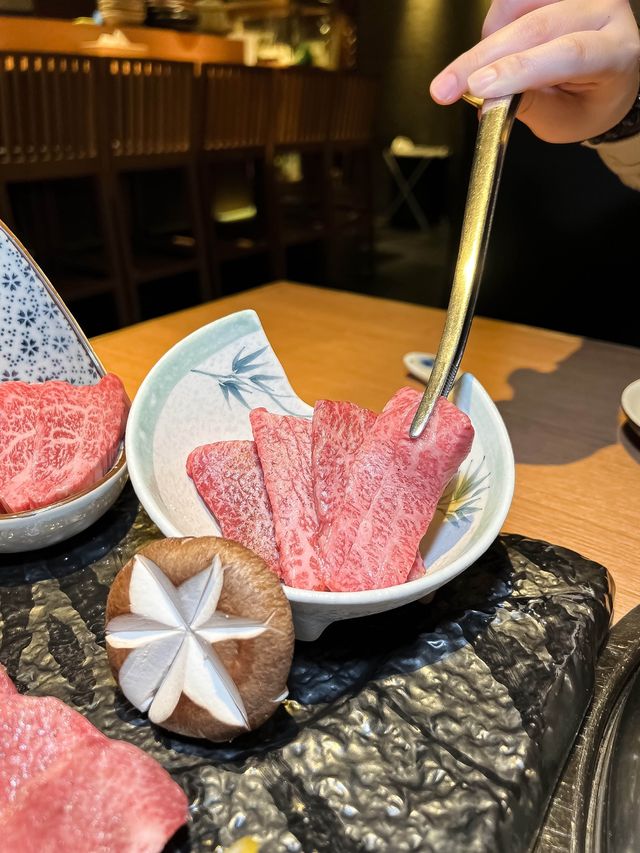 ✤♡ 被和牛油脂包圍的一餐 • 好邪惡 ♡✤