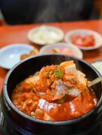 【韓国旅行🇰🇷】鍾路3街で1人夜ご飯！ひとりご飯難民の味方！