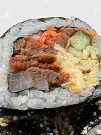 晴光商圈美食：紅飯捲/紅Gimpab