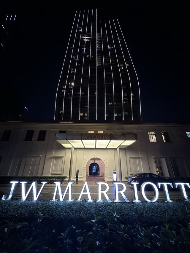 JW Marriot Pools and Facade 