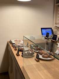 韓国/ソウル【新村】新沙にも店舗を構える洋菓子屋さん