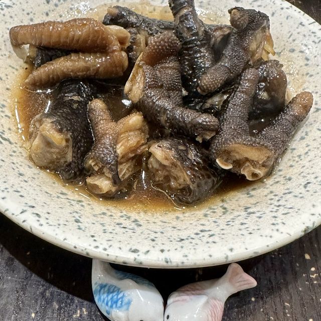 通化夜市裏的（龍涎居）養生藥膳鍋.非吃不可的美食