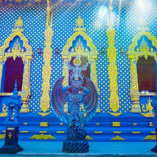 วัดร่องเสือเต้น วัดสวยเชียงราย