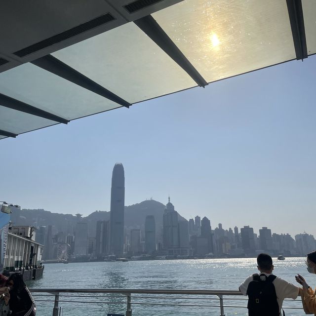 Central to Tsim Tsa Tsui Ferry ( To Harbour TST)