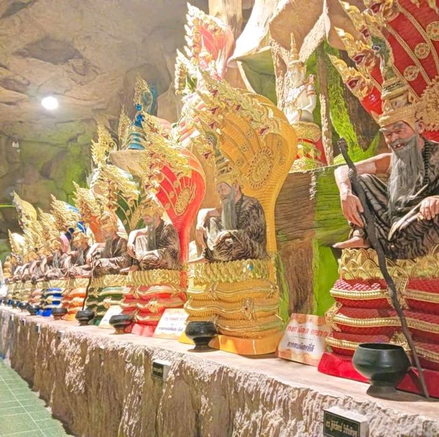วัดมณีวงศ์ ถ้ำพญานาค จ.นครนายก