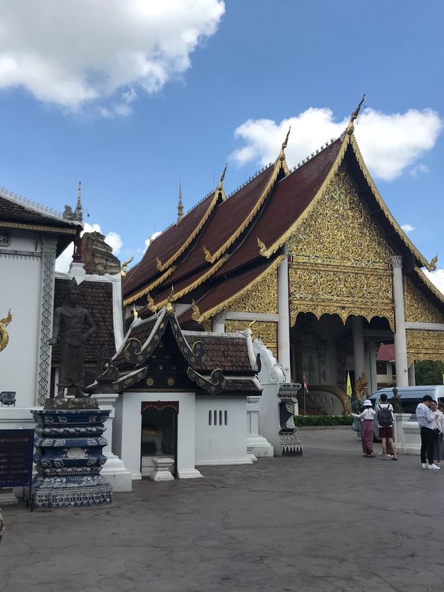 遊走清邁古城💕歷史建築之旅🫶🏻震撼柴迪隆寺