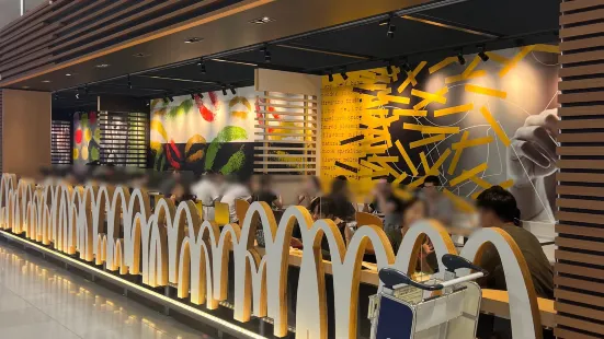 Mc Donald's Kansai Internation Airport