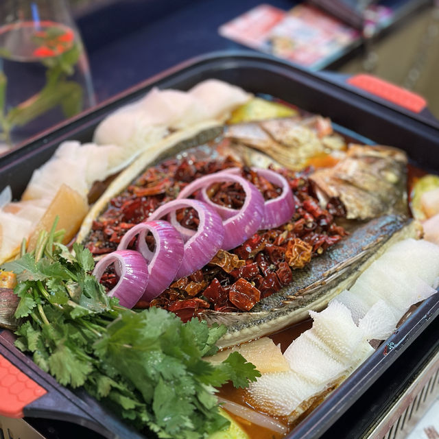 熱爐烤魚！烤魚專門店小魚兒