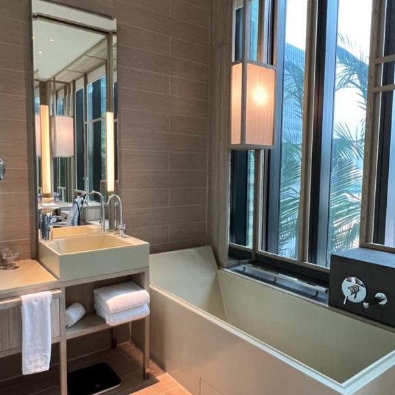 Best hotel in Chinatown 