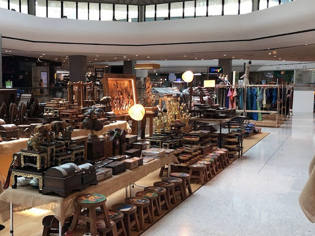 Shop 'til you drop at Central Pinklao