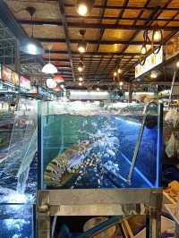 ตลาดสดธนบุรี ยกทะเลสด ร้านเด็ดดังมาให้ช้อปแล้ว