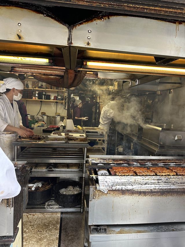 成田百年老店嘆入口即融鰻魚飯
