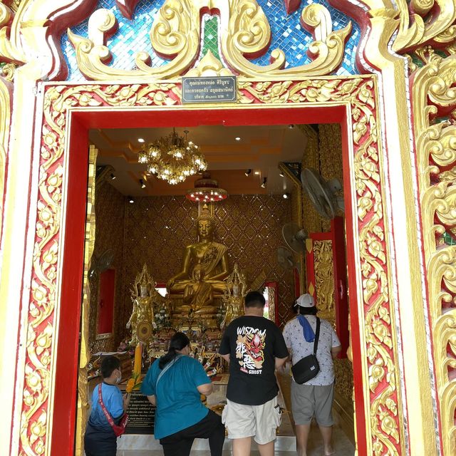 พระอุโบสถวัดมณีวงศ์