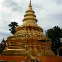 วัดพระธาตุศรีจอมทอง