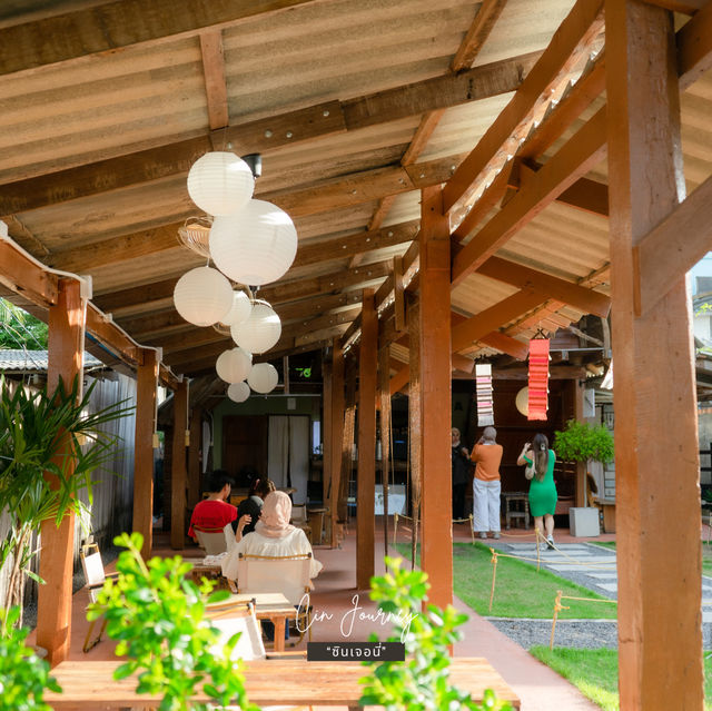 คาเฟ่ยะลากลิ่นอายเชียงใหม่ 🎏🏮🪭