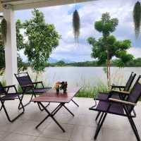 ☕️คาเฟ่ริมทะเลสาบสไตล์มินิมอล 🏡  𝑳𝒂𝒈𝒖𝒏𝒆