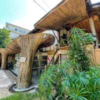 LaMaLaos Cafe 