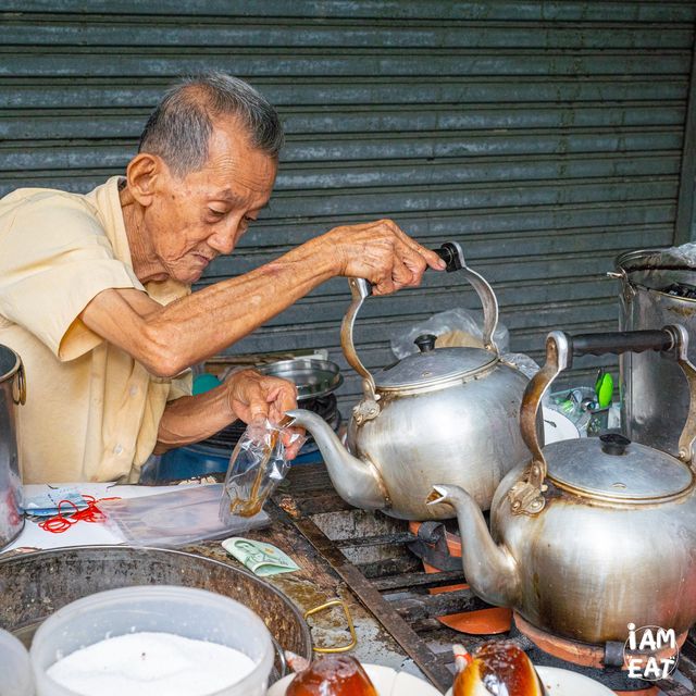 ตำนานท่าเตียนเต้าฮวยน้ำขิงความอร่อยกว่า60ปี