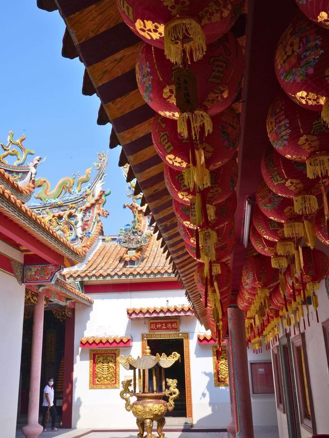 ศาลเจ้าเสียนหลอไต้เทียนกง บางปู