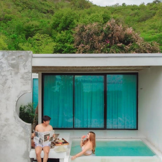 Myth koh larn resort bar and bistro Myth koh larn resort bar and bistro