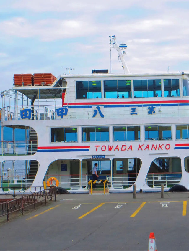 【青森】十和田湖で雄大な自然を体感！遊覧船で堪能する絶景クルージング🚢