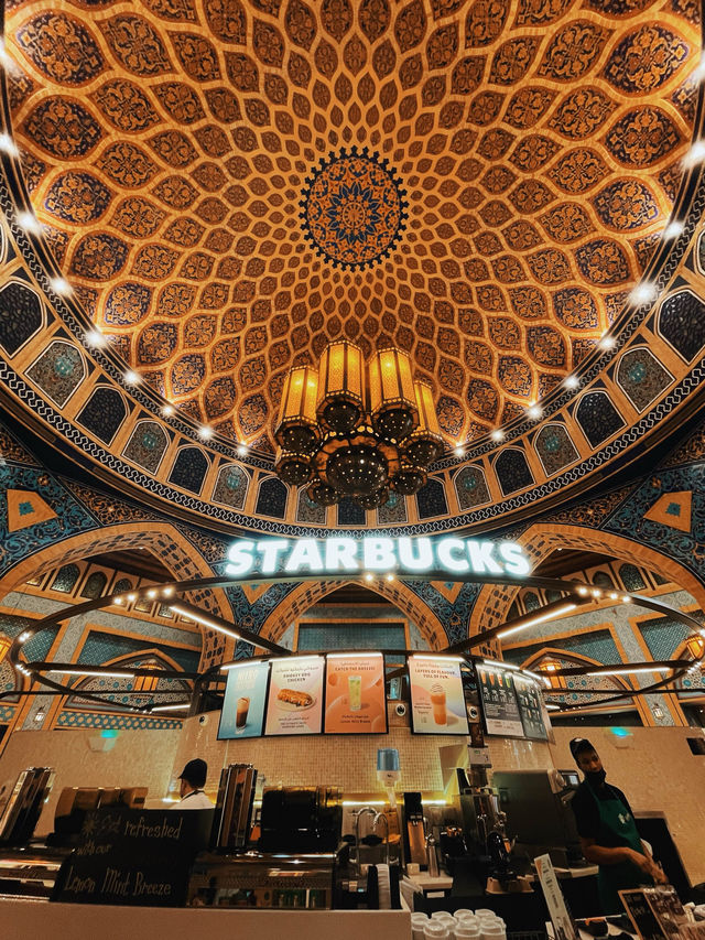 世界一美しいアラビアン🕌スターバックス☕️