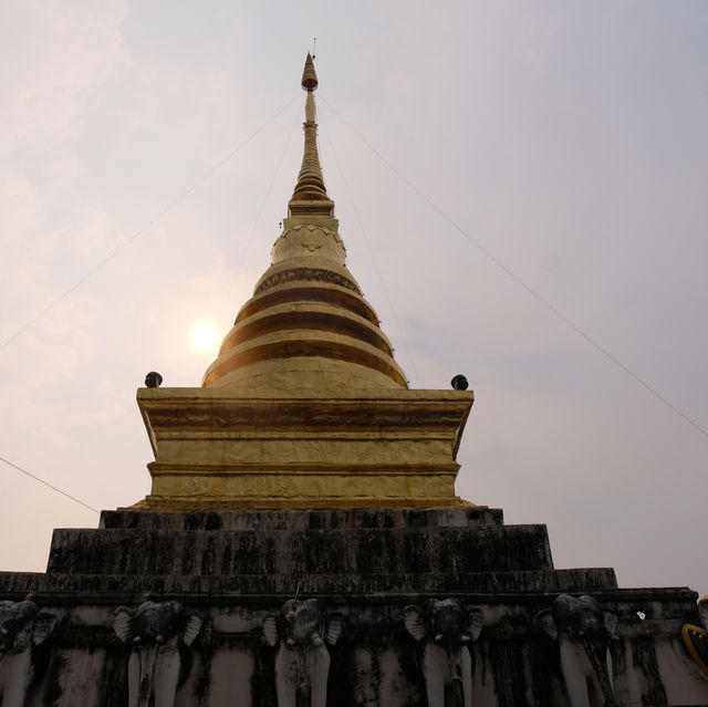 วัดพระธาตุช้างค้ำ จ.น่าน