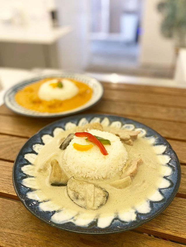 【福岡カフェ】本格的なカレーとシェイクの楽しめるお店